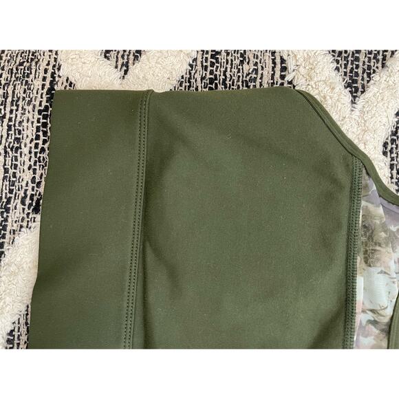FABLETICS Women's Size Small Marcia Sports Bra Olive Green Mesh Leaf Print - Picture 4 of 5
